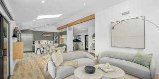 The Ultimate Dana Point Luxury Escape! Modern Coastal Masterpiece in the Heart of the Lantern District Gallery 12