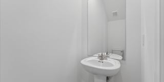 New Construction Four Bedroom! Gallery 18