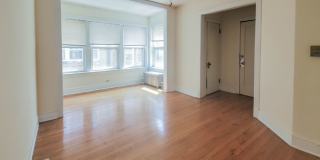 5055-61 N Damen Gallery 19