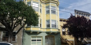 1542 Baker Street Gallery 1