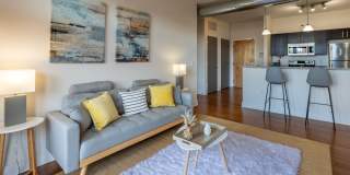 Attain Shockoe Gallery 15