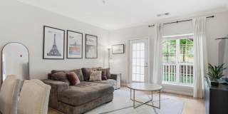 4560 STRUTFIELD Lane Gallery 1