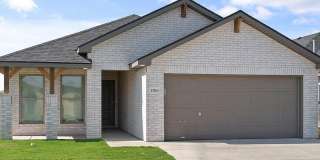 Modern 4-Bedroom Home with Isolated Primary Suite & Covered Patio Gallery 1