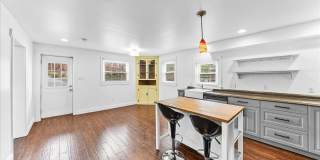 106 S WALNUT Street Gallery 3