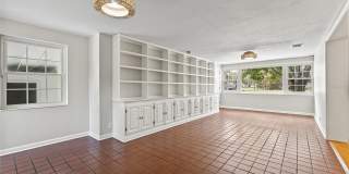 1023 W OHIO AVENUE Gallery 13