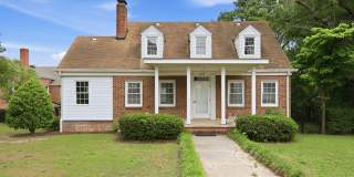 Gorgeous Home in Downtown Lillington! Gallery 1