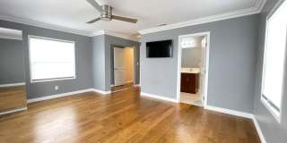 Stunning Mission Hills Home! Gallery 16