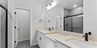 Nice New Construction Home in Bentonville Gallery 9