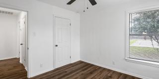 122 STOLNET ST Gallery 13