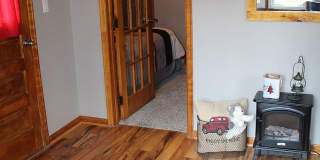 2 bd 1ba house rent rent in Hudson, IA Gallery 1