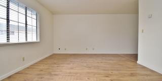 COMING SOON! |  $2,390 / 2 BR - CONVENIENT CASTRO VALLEY LIVING: CONDO WITH GARAGE, STORAGE & PLAY AREA ACCESS Gallery 5
