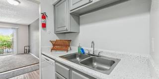Pine Creek Apartments Gallery 21