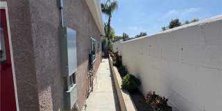 5032 Serrania Avenue Gallery 22