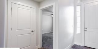 Beautiful 4 Bedroom Home Gallery 70