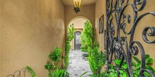 467 Tangerine Place Gallery 1