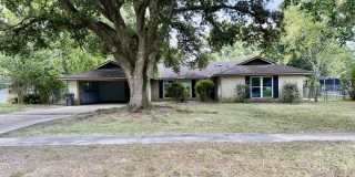 735 Westbrook Drive Gallery 13