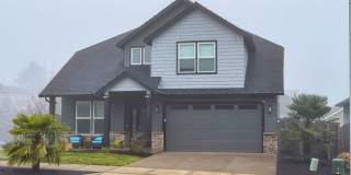 Amazing Five Bedroom Home in Desirable South Gateway Neighborhood of Salem Gallery 1