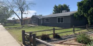 598 W Montrose Ave Gallery 1