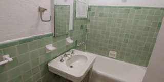 Hampton House Apartments Gallery 8