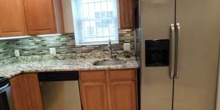 Beautiful, Fully Remodeled 1 BD 1 BA English Basement in Petworth, NW DC Gallery 32