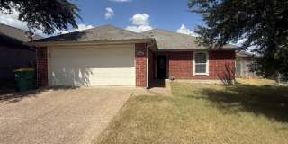 3 Bed 2 Bath in Midway ISD! Gallery 1