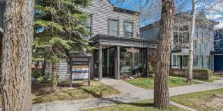 220 W Main Street Gallery 16