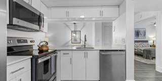 Valencia at Doral Gallery 21