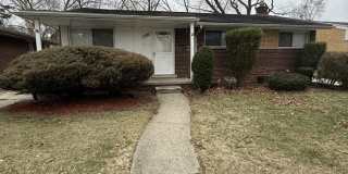 13740 Pearson Street Gallery 1