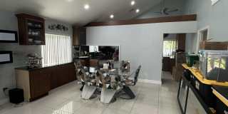 8 ELTON Place Gallery 3
