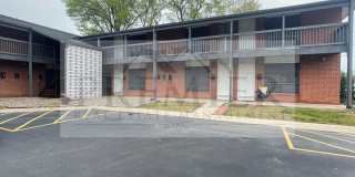 6045 Barton Dr Shawnee, KS 66203 1 bedroom / 1 bath apartment -Rent $850+ $35 month (water) / Security Deposit $875 Gallery 1