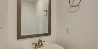 Fresh and so Clean Clean Close to Everything! Gallery 59