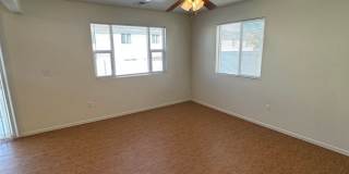 3 BEDROOM, 2.5 BATHROOM SOUTH PARK TWINHOME WITH ATTACHED 2 CAR GARAGE Gallery 5