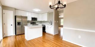 20 DUNLAP Drive Gallery 9