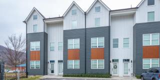 1420 Stockyard Place Gallery 1