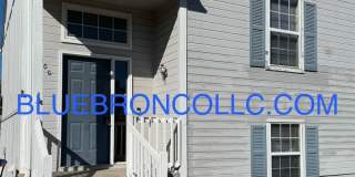 Spacious 3 bedroom unit with new flooring Spacious 3 bedroom unit with new flooring Gallery 1