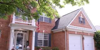 Room in 7 Bedroom Home at Red Birch Dr Gallery 1