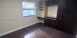 20005 NE 3rd Ct Gallery 15