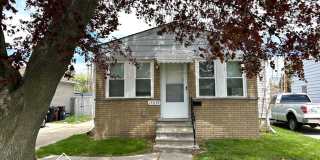 Beautiful 2 Bedroom 1 Bathroom now available for rent Gallery 1