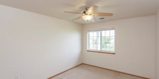 Platinum Valley Apartments Gallery 32