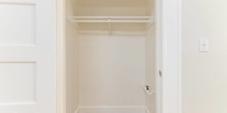 1008 Larkin Apartments Gallery 22