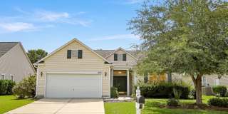 1005 Meadowlands Trail NW Gallery 1