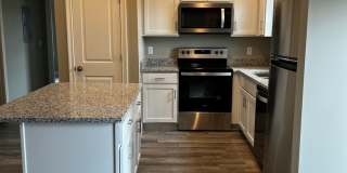 2176 Prospector Ct. Bldg 32 Gallery 5