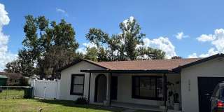 3 Bedroom/2 Bath Fully Furnished Pool Home for Rent Gallery 3