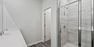 BRAND NEW Townhome located in Westside Bend! MUST SEE! Gallery 29