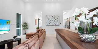1881 NE 196th Ter Gallery 23