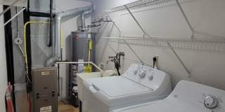 Amazing North Side Condominium Gallery 19