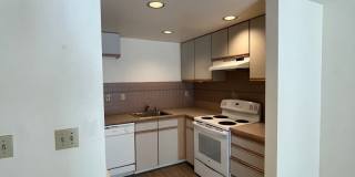 Boston West Apartments Gallery 5