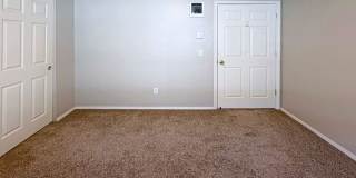 573 Hanover St Gallery 9