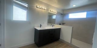 4 Bedroom Desert Providence Gallery 9