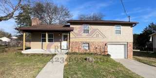 115 N Valley Dr NW Gallery 1